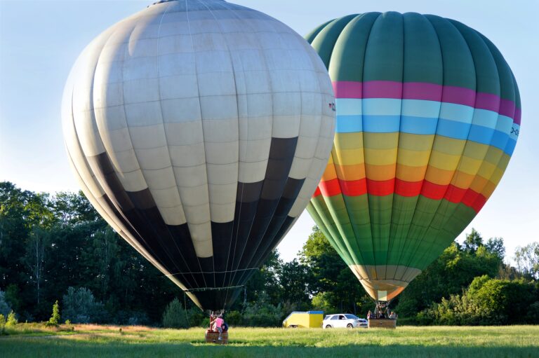 Vylet cesta cestovani balon