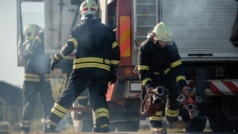 firefighters-are-seen-fire-city-gouda