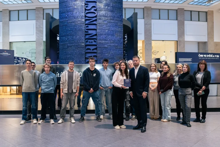 20251030 250 tis navstevnik dsc00407