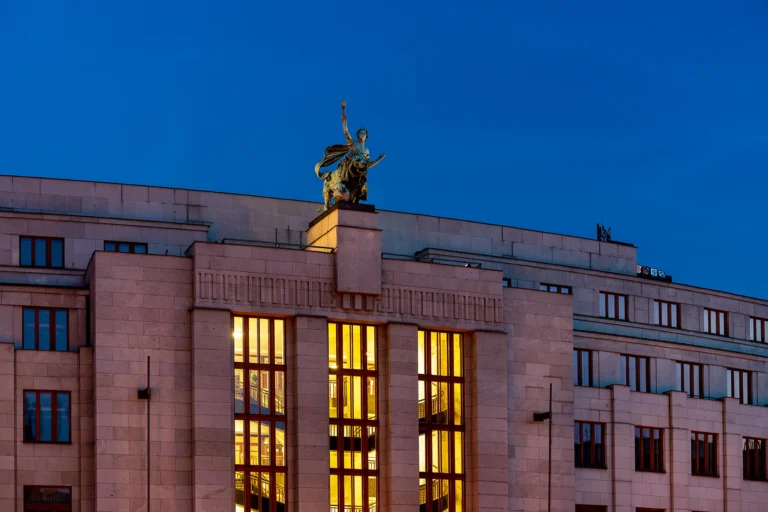 Budova 2019 05 DSC05981