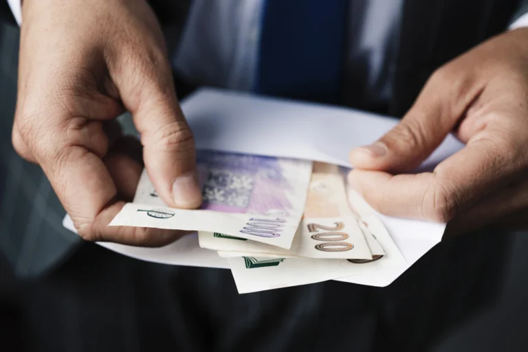 TZ Češi se cítí jistěji, obavy ze zhoršení životní úrovně ale přetrvávají. 14 % stále nemá žádnou finanční rezervu